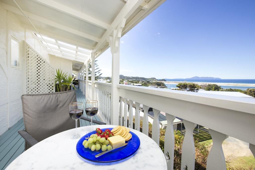 Mangawhai Lodge Room photo